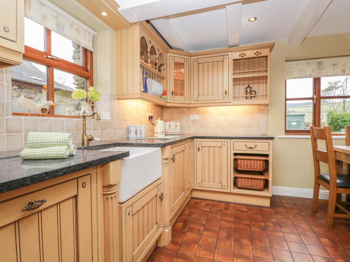 Laithe Cottage Ulverston Exterior photo